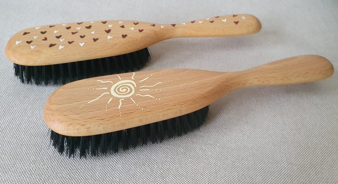Natürliche Produkte Holzhaarbürsten und Kämme